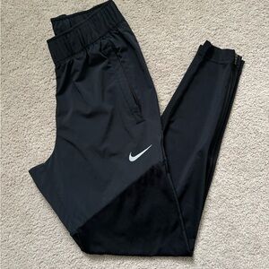Women’s Nike Jogger Pants